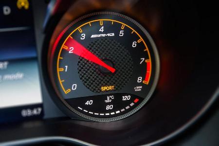 Mercedes GT AMG, Innenraum, Cockpit, Drehzahlmesser
