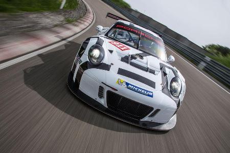 Porsche GT3 R Rennstrecke Front