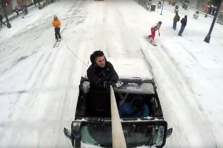 Jeep und Snowboard in New York 2016