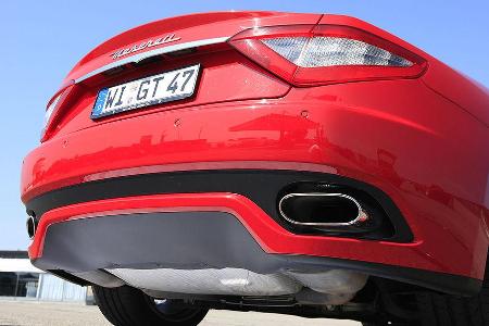 Der Maserati-V8 mit Ferrari-Genen scheut sich ebenfalls nicht vor Drehzahlen, ...