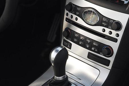 Klimaanlage und Bose-Soundsystem sind serienmäßig an Bord.