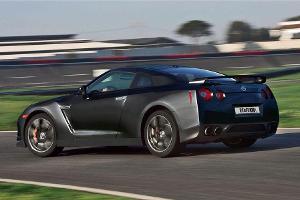 Nissan GT-R