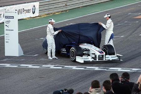 In Valencia zogen Robert Kubica und Nick Heidfeld das Tuch vom neuen F1.09.