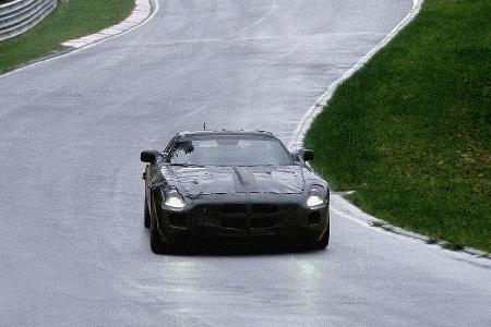 Auch auf der Nordschleife muss sich der SLS im Testbetrieb beweisen.