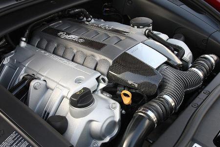 4,8-Liter Hubraum und ein maximales Drehmoment von 750 Nm bei 2250 1/min.