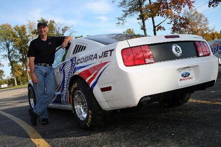 Der Jet soll reif für den Dragstrip sein.