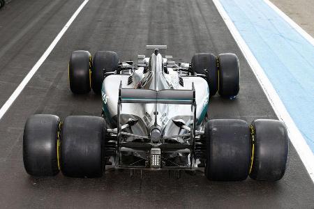 Mercedes - Pirelli 2017 Reifen-Test - Paul Ricard - 2016 Mercedes - Pirelli 2017 Reifen-Test - Paul Ricard - 2016