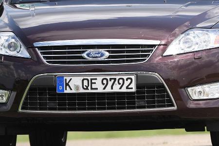 Ford Mondeo Turnier 2.0 Eco-Boost SCTi, Khlergrill