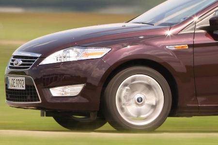 Ford Mondeo Turnier 2.0 Eco-Boost SCTi, Scheinwerfer