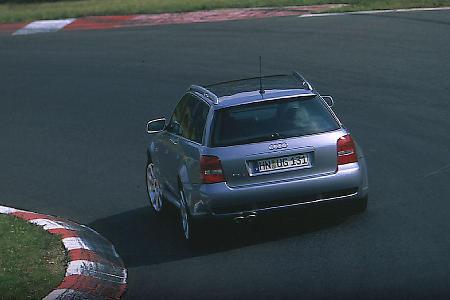 Kategorie Limousine/Kombi: Audi RS4. Zeit: 8.25 min
