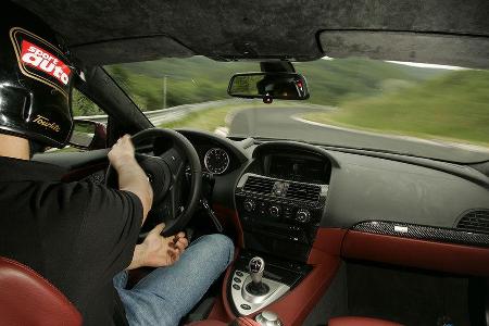 Kategorie viersitziges Coupé: BMW M6. Zeit: 8.10 min