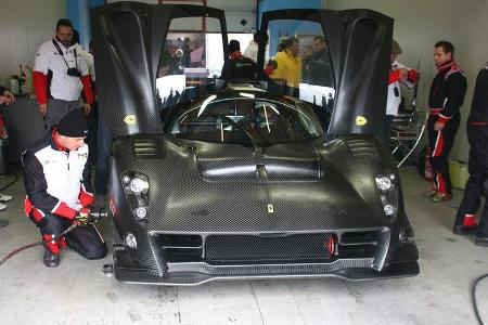 Ferrari P4/5 Competizione, Box