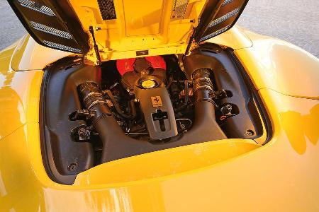 Ferrari 488 Spider, Lamborghini Huracn Spyder, McLaren 675LT Spider
