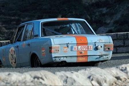 Verdient im Grunde einen Sonderpreis für die beste Farbgebung: Ford Cortina in Gulf-Lackierung.