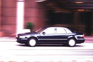 Audi A8 3.7