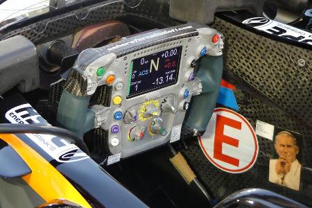 Force India - Lenkrad - Formel 1 - Technik - GP Bahrain 2016