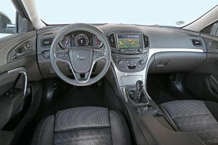 Opel Insignia Sports Tourer 2.0 CDTI, Cockpit