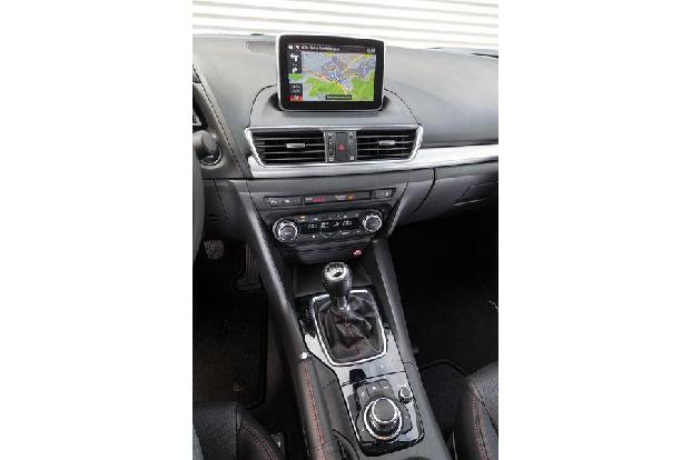 Mazda 3 Skyactive G 120, Mittelkonsole