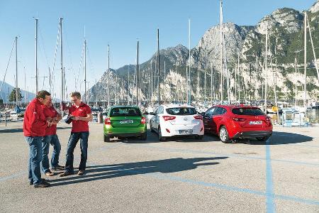 Hyundai i30 1.6, Mazda 3 Skyactiv G 120, Skoda Rapid Spaceback 1.4 TSI, Heckansicht