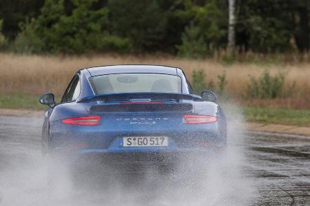 Porsche 911 Turbo S