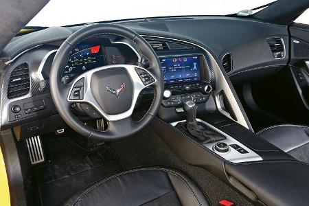 Corvette C7 Stingray, Cockpit