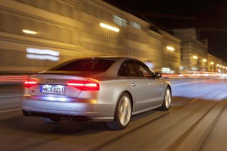 Audi S8 Plus 4.0 TFSI Quattro, Heckansicht
