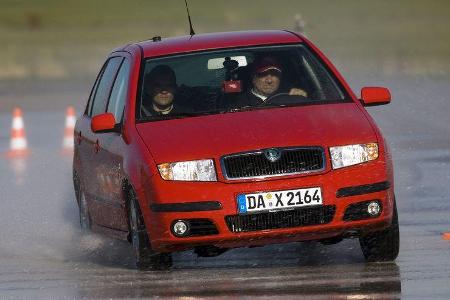 Kurz vor seiner Ablösung im Frühjahr 2007 kommt der erfolgreiche Kleinwagen aus Tschechien beim Master-Test auf einen fünfte...