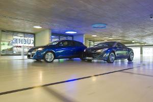Peugeot RCZ vs. Renault Mgane Coup