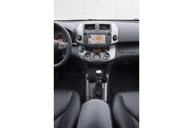 Toyota RAV4, Mittelkonsole