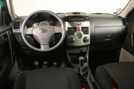 Daihatsu Terios 1.5 2WD, Cockpit
