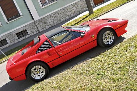 Ferrari 208 Turbo, Seitenansicht