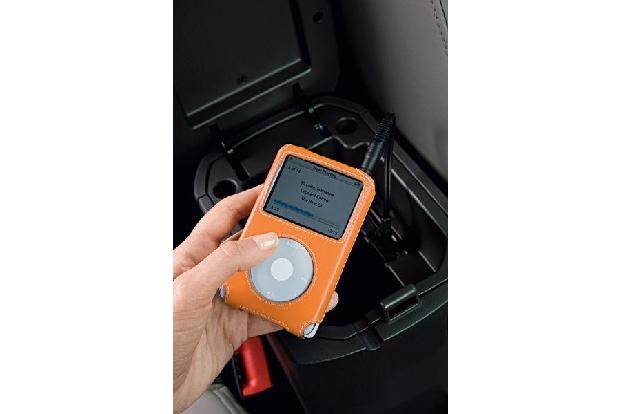 Chevrolet Cruze 2.0 LTZ, iPod
