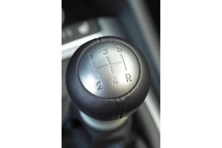 Kia Rio 1.2 Spirit, Ganghebel, Schaltknauf