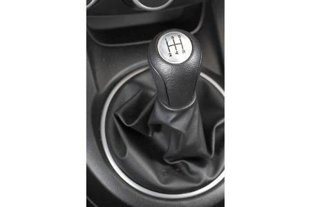 Mazda 2 1.3, Schaltung