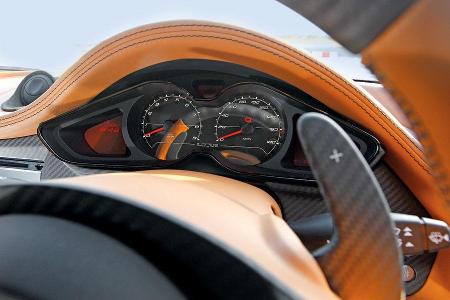 Lotus Evora GTE, Rundinstrumente