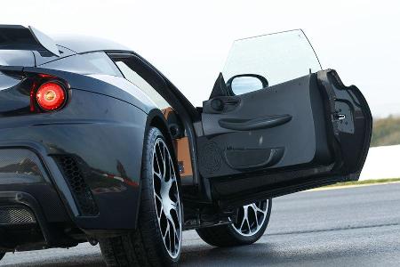 Lotus Evora GTE, Tre