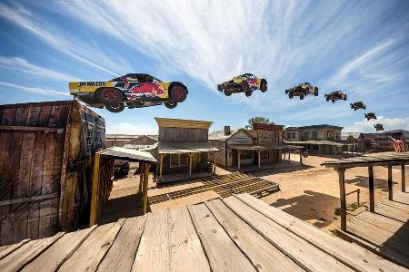 Bryce Menzies, Auto-Weitsprung-Weltrekord, Rekord, Red Bull, Pro2-Truck Bryce Menzies, Auto-Weitsprung-Weltrekord, Rekord, Red Bull, Pro2-Truck