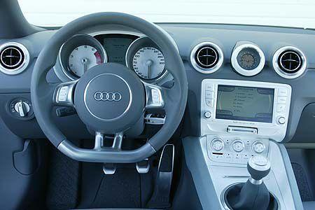 Erstmals kommt bei Audi die so genannte Touch-Screen-Technik zum Zug. VDO liefert die Basis, die Software entwickelte Audi.