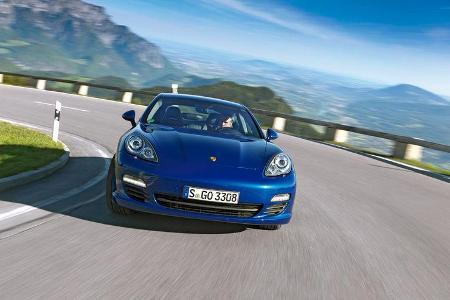 Porsche Panamera S Hybrid, Frontansicht, Kurvenfahrt, Bergstraße