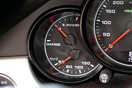 Porsche Panamera S Hybrid, Drehzahlmesser, Tacho, Detail