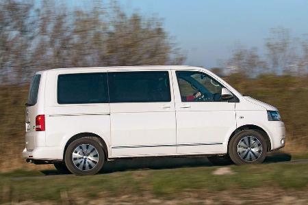 VW Multivan 2.0 BiTDI, Seitenansicht