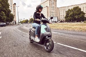200 Elektroroller für Berlin