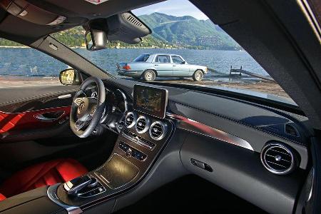 Mercedes C 250 Bluetec, Cockpit