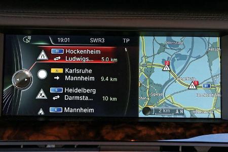 BMW 750Li, Navi