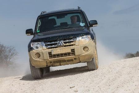 Mitsubishi Pajero 3.2 Di-D, Frontansicht