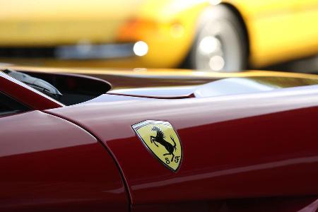 Ferrari F12 Berlinetta, Emblem