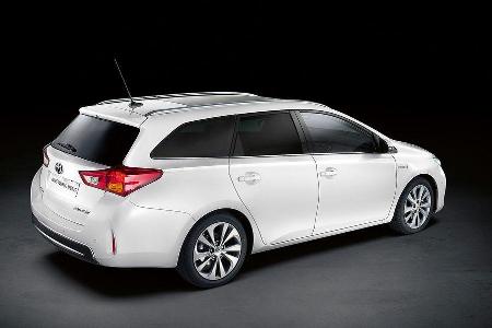 02/2013, Toyota Auris Touring Sports
