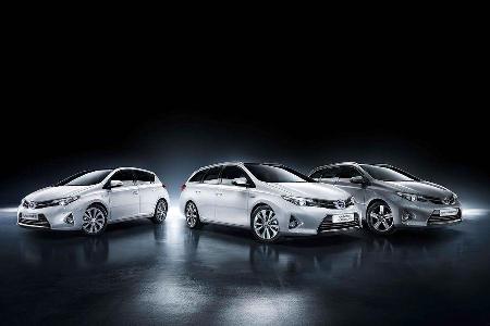 02/2013, Toyota Auris Touring Sports