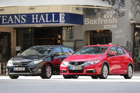 Honda Civic 1.6 i-DTEC, Toyota Auris 2.0 D-4D, Frontansicht Honda Civic 1.6 i-DTEC, Toyota Auris 2.0 D-4D, Frontansicht