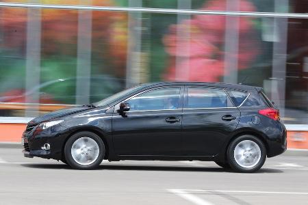Toyota Auris 2.0 D-4D, Seitenansicht
